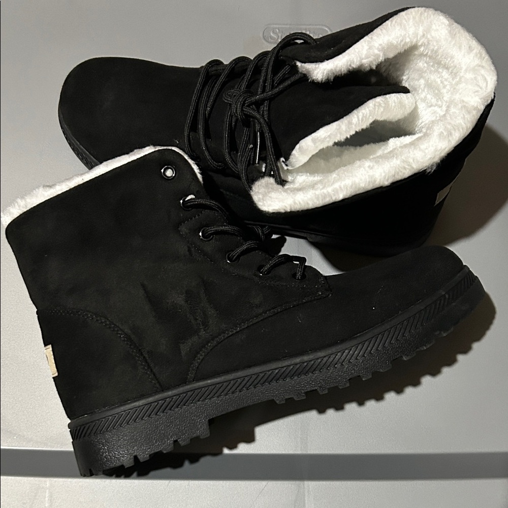 Amazon Black Lace-Up Winter Boots with White Faux-Shearling Lining